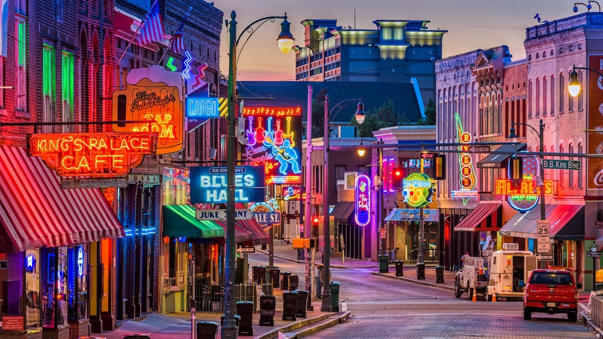 A Guide to Dating in Memphis, TN: River City Love